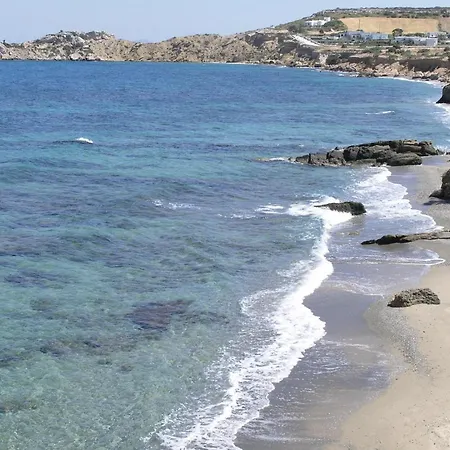 Cozy In Ampela, Paros With Wifi Holiday home Isterni (Paros)